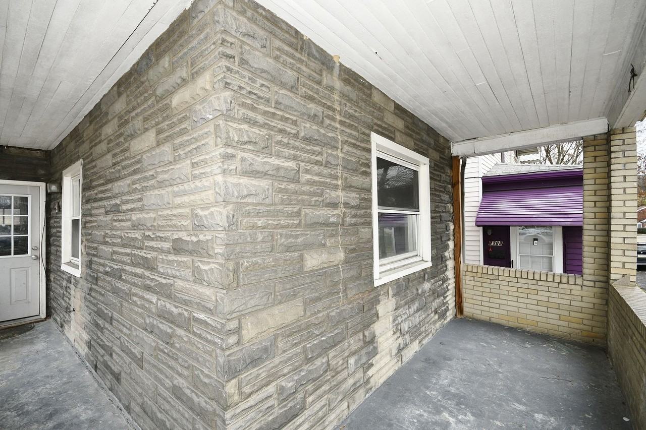 1243 Evans Ave - Photo 3 of 28