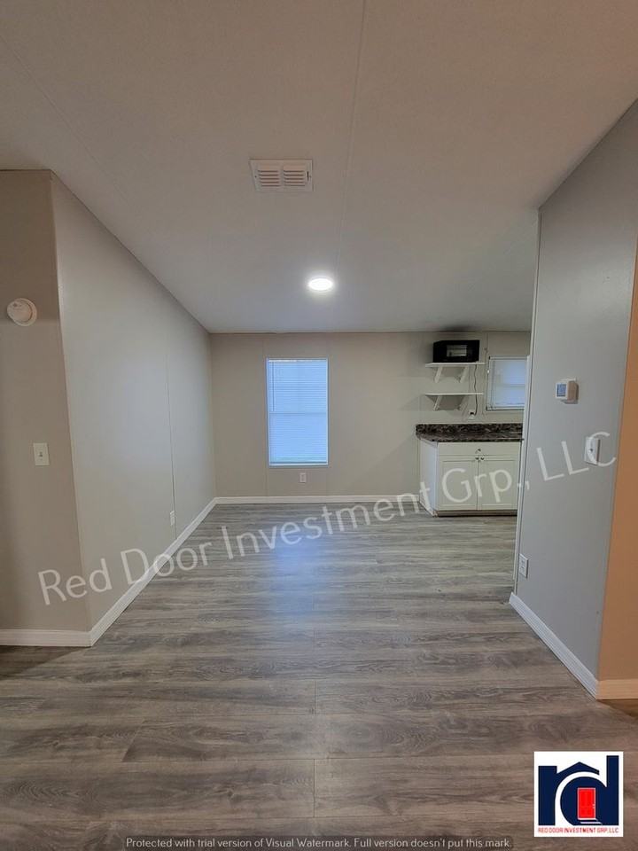 321 Carpenter Rd - Photo 2 of 13