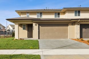 8256 W Pacific Yew St - Photo 1 of 1