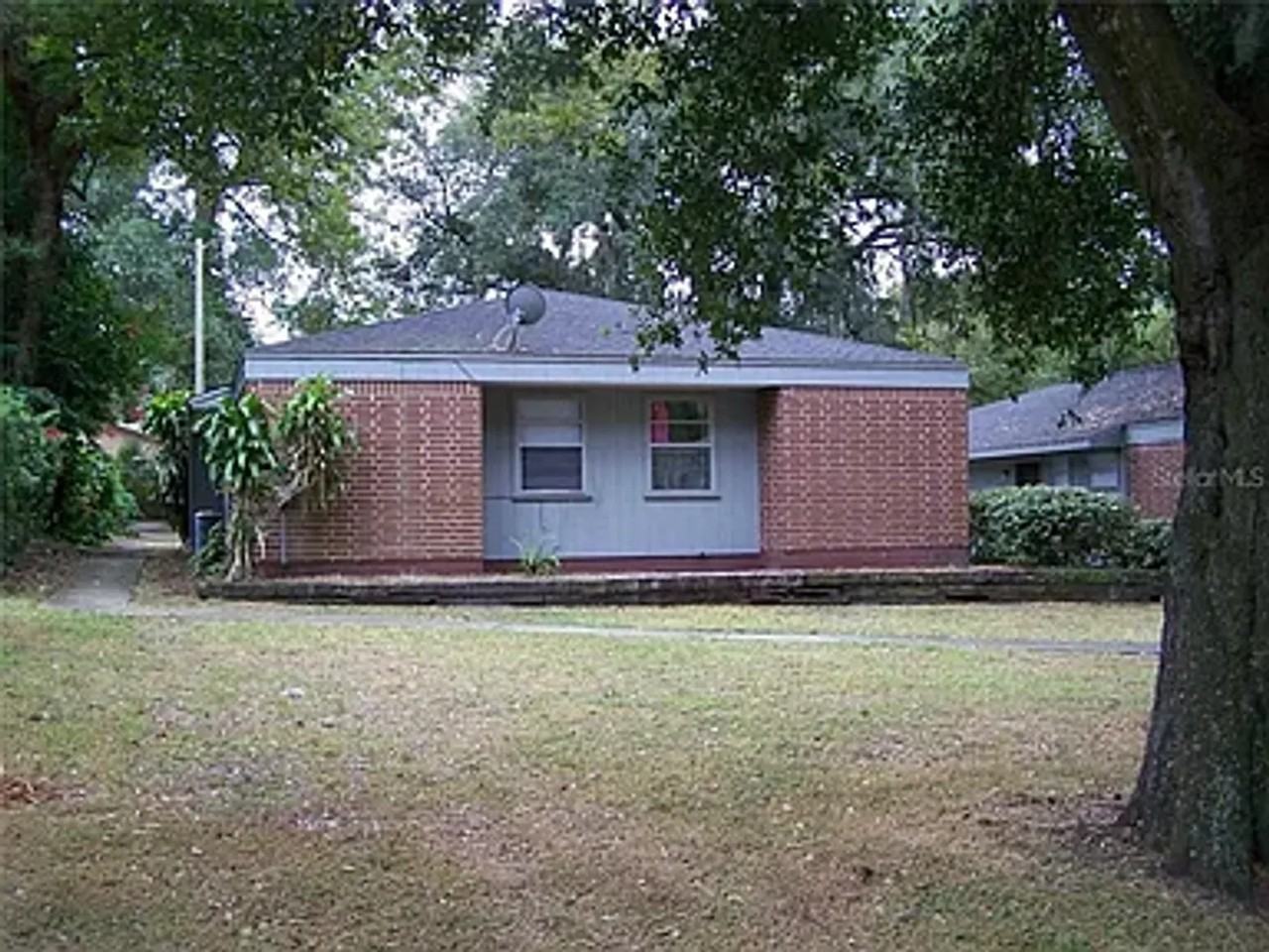 321 E Poinsettia St - Photo 3 of 7