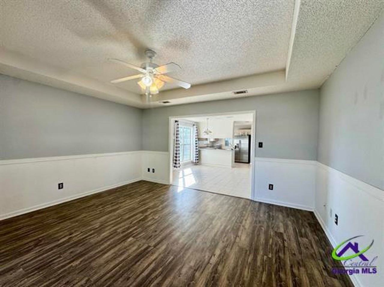 214 Wynfield Ln - Photo 2 of 30