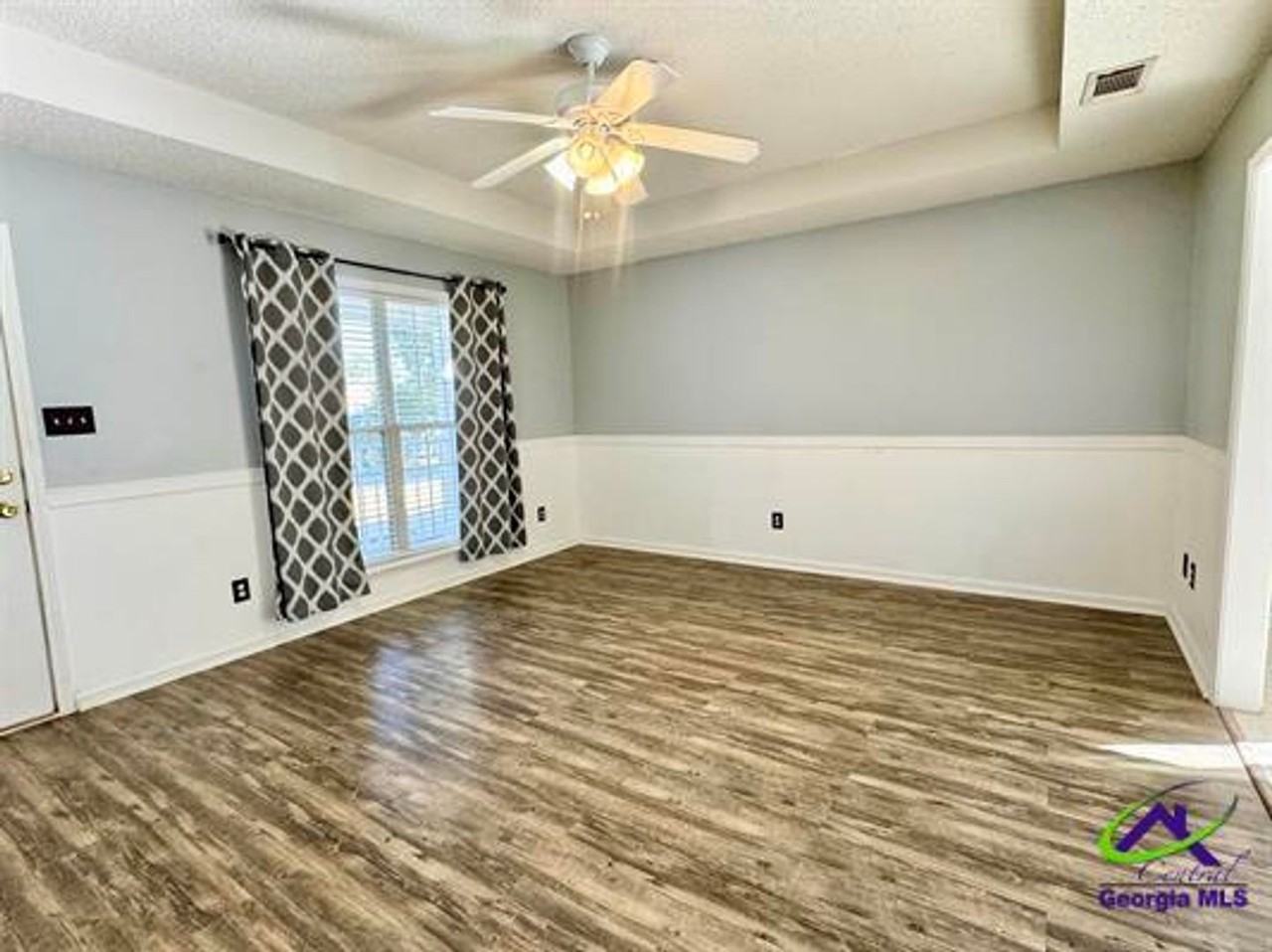 214 Wynfield Ln - Photo 5 of 30