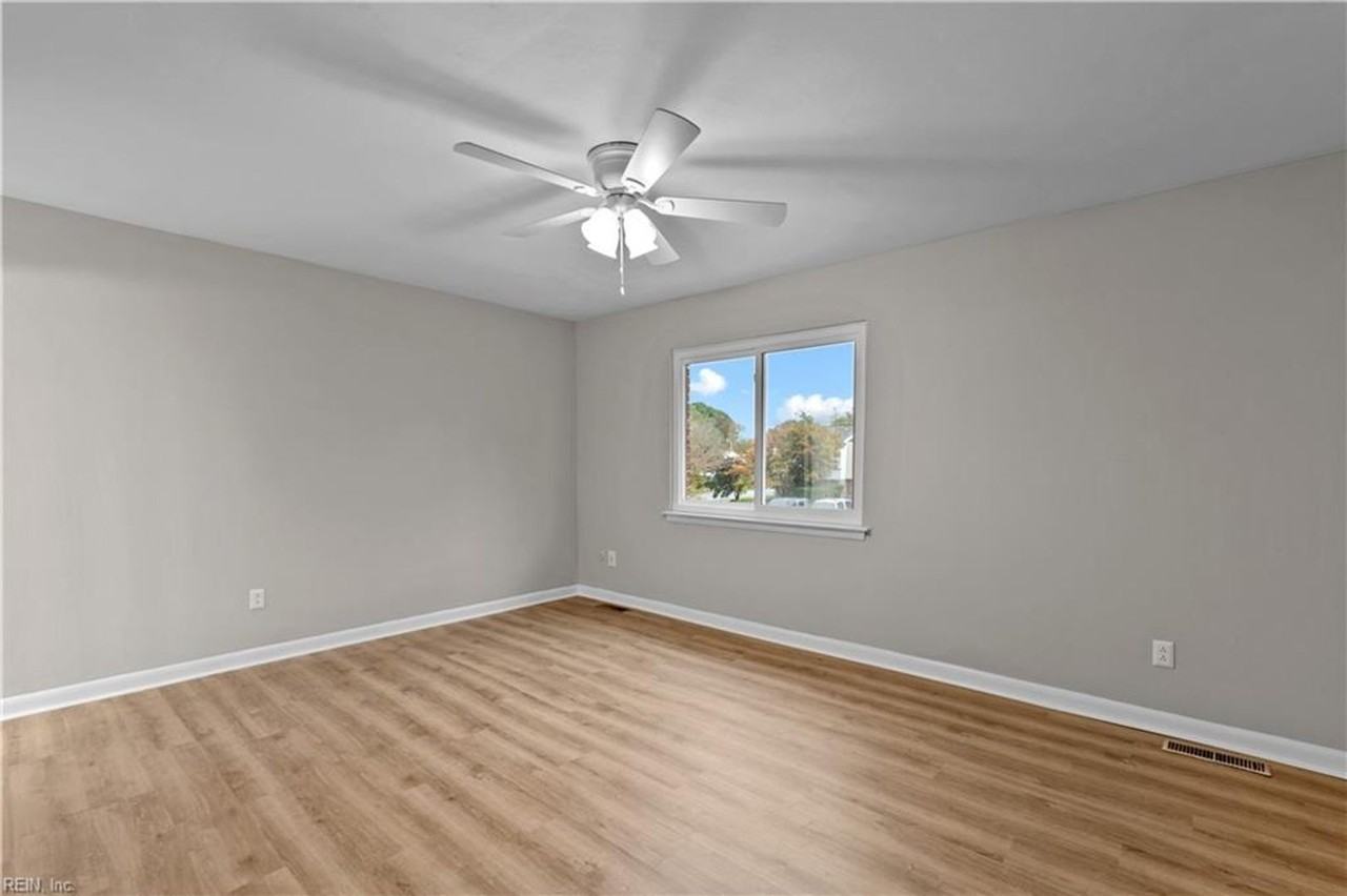 811 S Grosvenor Ct - Photo 5 of 28