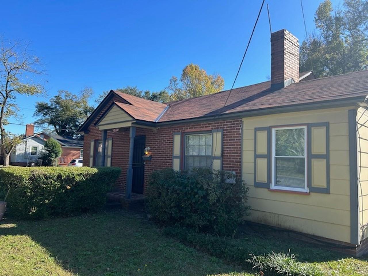 2424 7th St - Photo 2 of 21