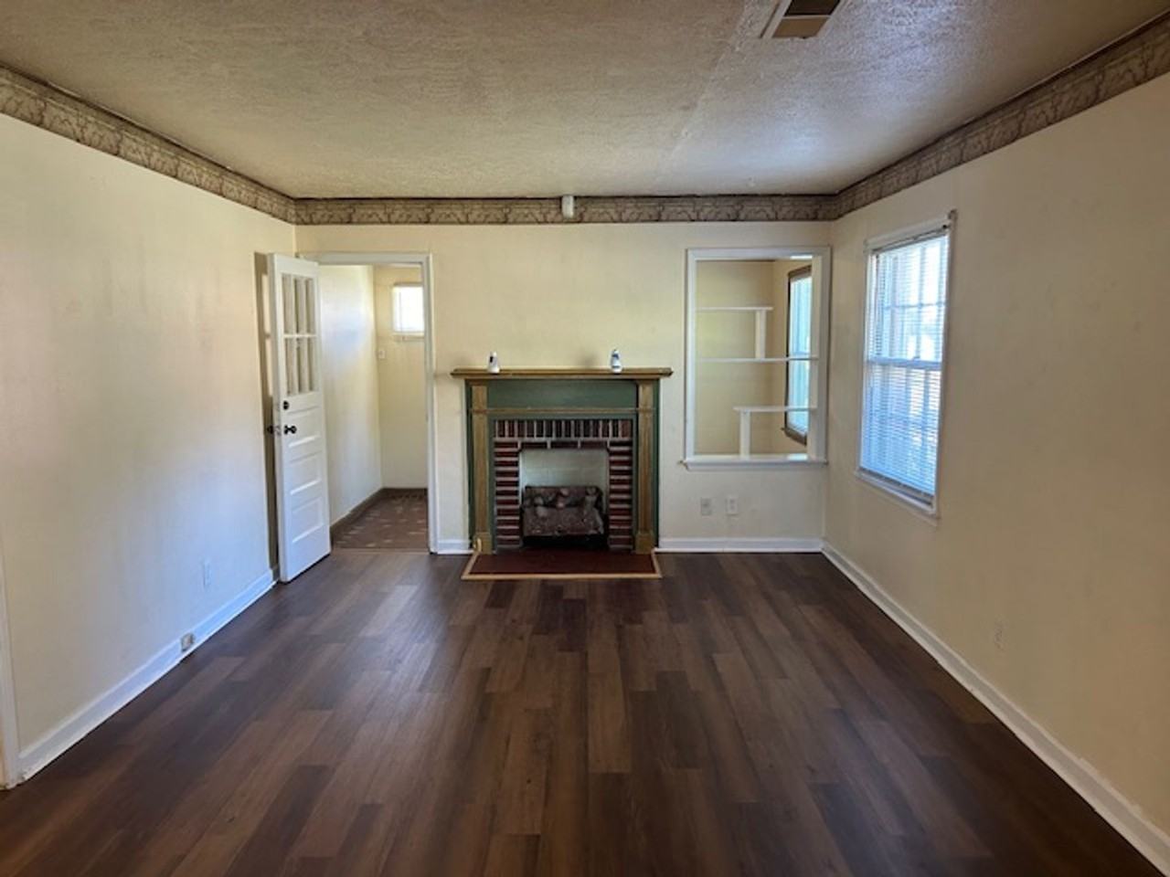 2424 7th St - Photo 6 of 21