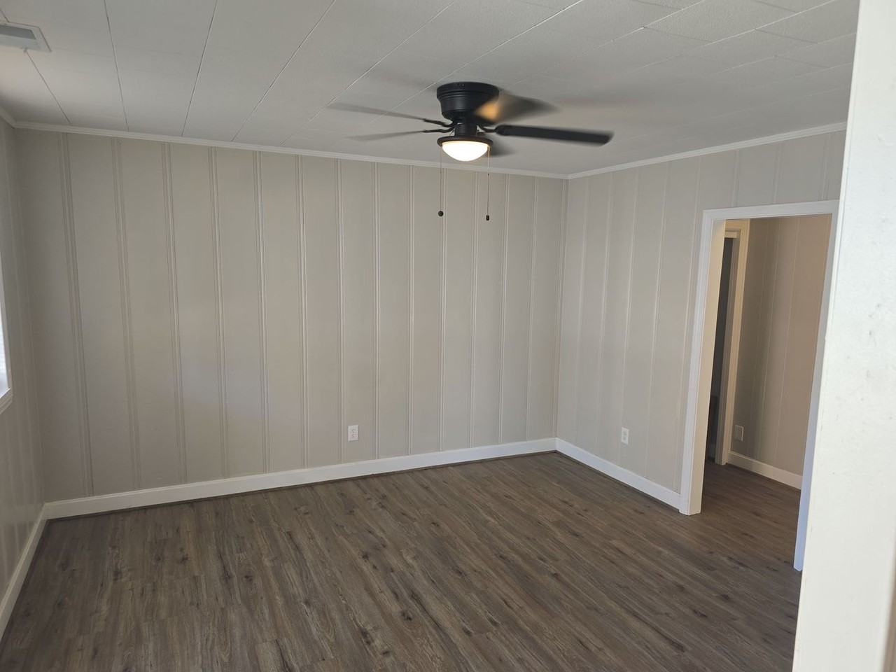 3700 Live Oak St - Photo 4 of 12