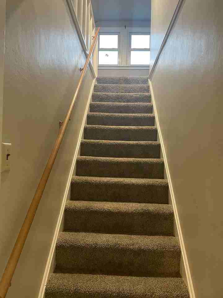 515 Avenue B - Photo 6 of 27