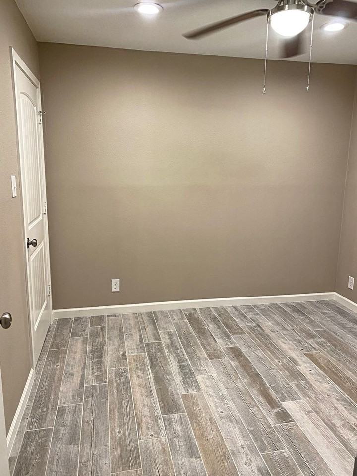 310 Clairmont St - Photo 7 of 11