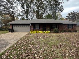 119 Foxdell Cir - Photo 1 of 1