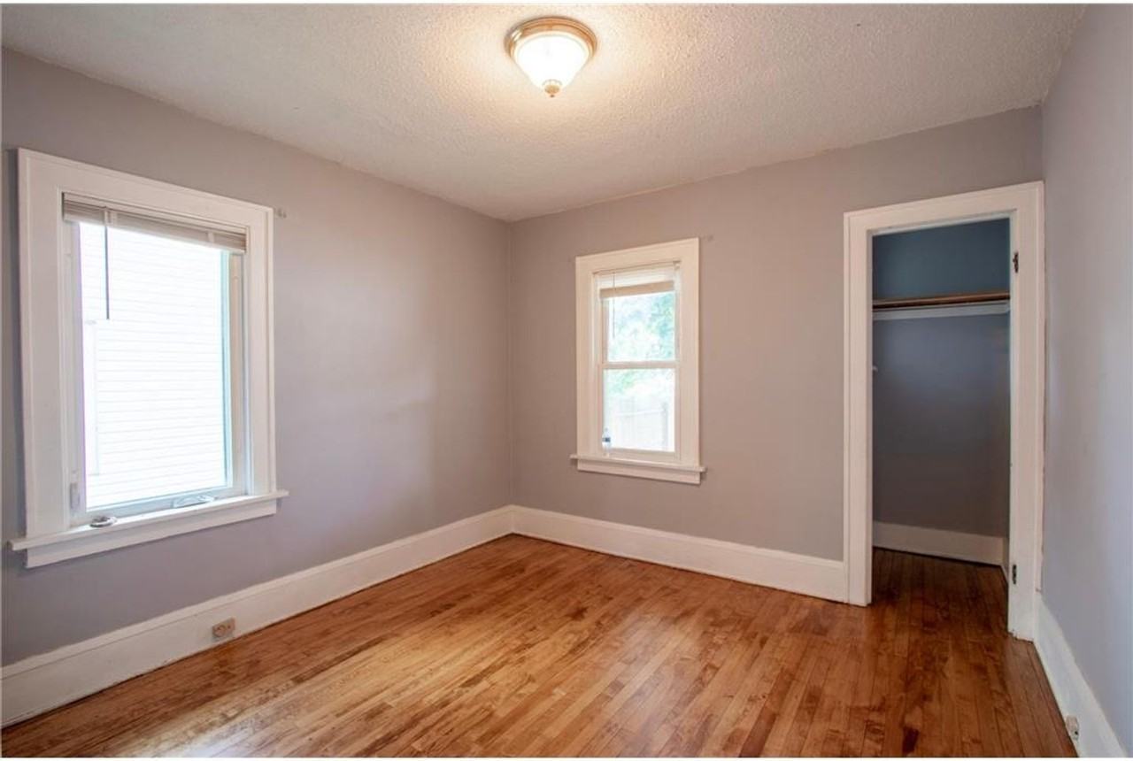1583 Jefferson Ave - Photo 4 of 15