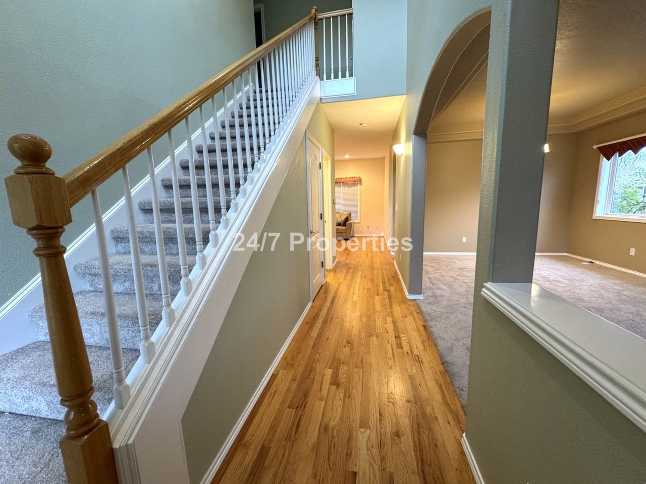 15027 Pebble Beach Dr - Photo 2 of 25
