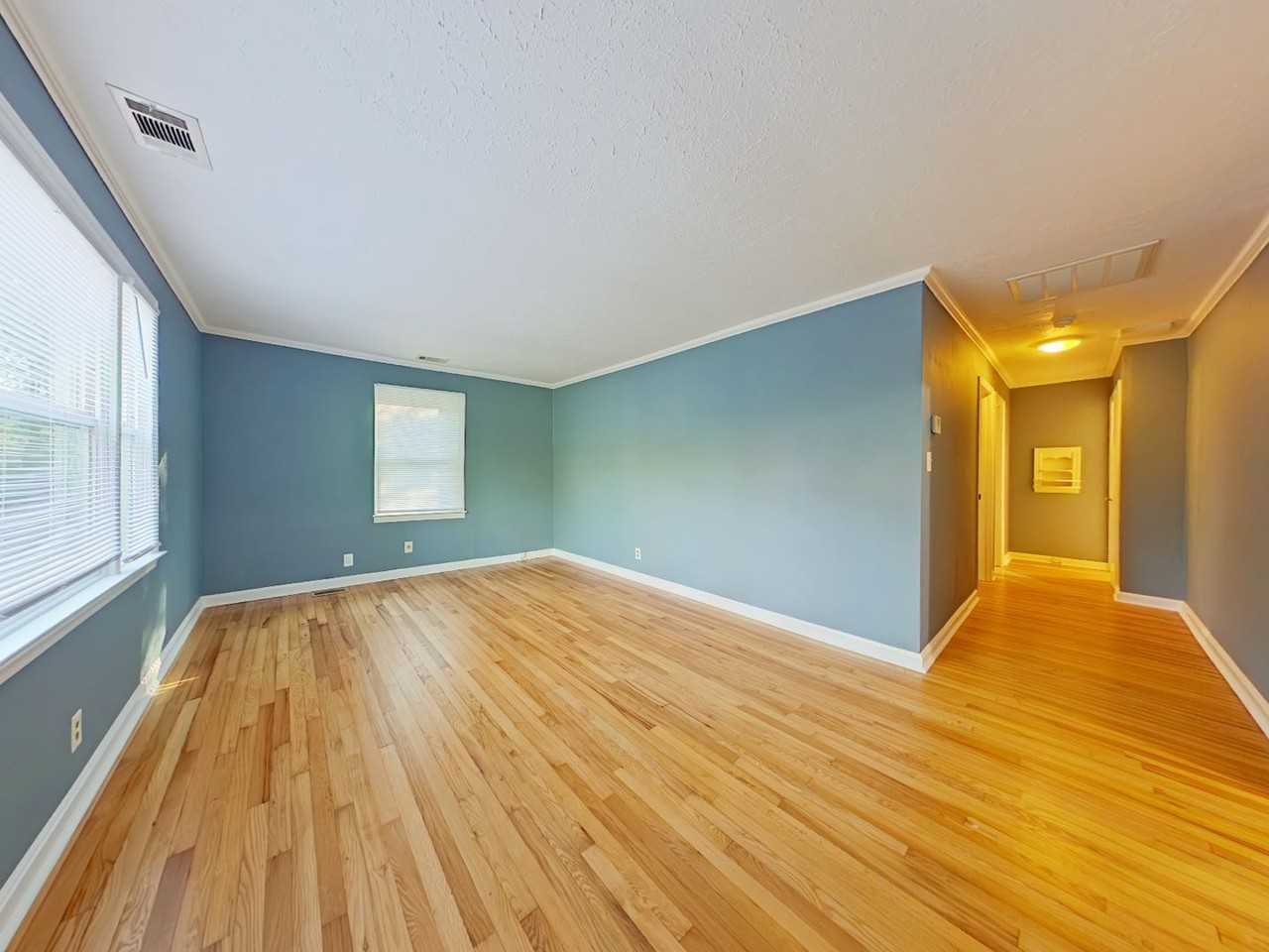 897 Brunswick Ln - Photo 2 of 16