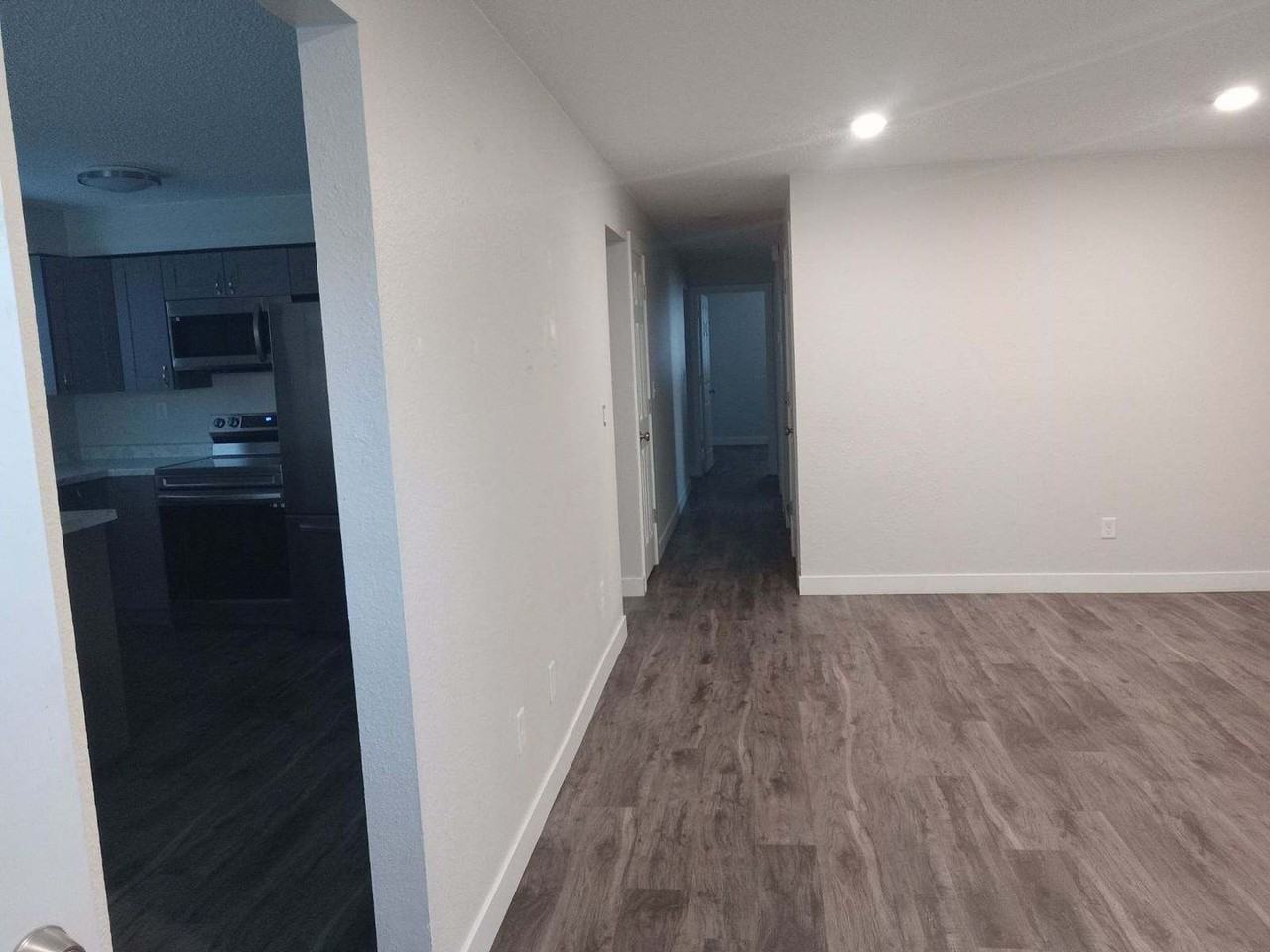 622 S 16th St #A - Photo 4 of 28