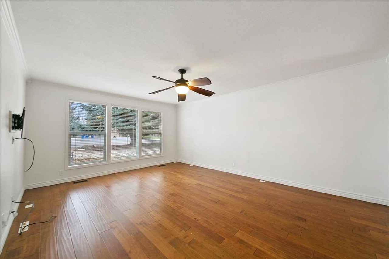 10882 W Blackhawk Dr - Photo 4 of 46