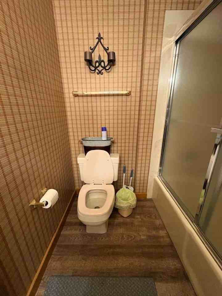 165 Holly Tree Cir - Photo 5 of 17