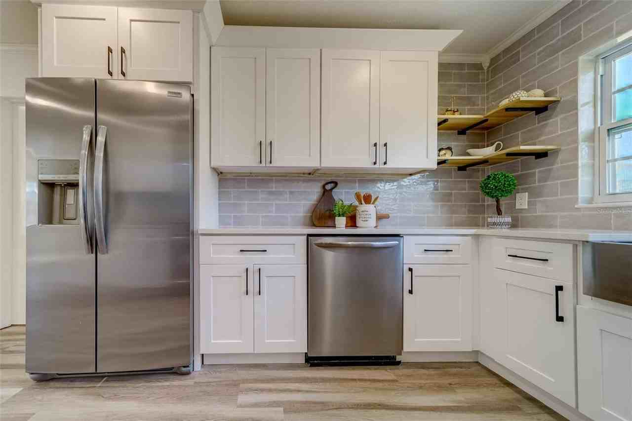 10618 Orange Blossom Ln - Photo 6 of 27