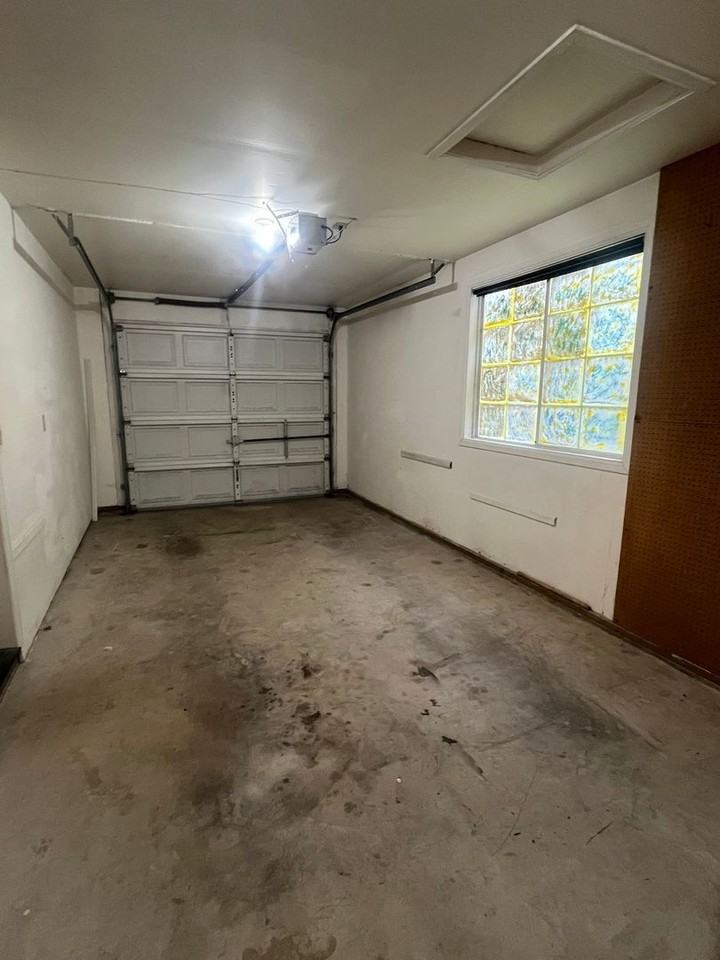 326 67th St - Photo 6 of 17