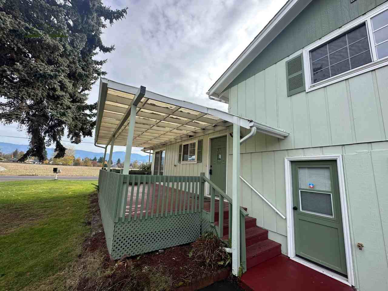 32515 Coburg Bottom Loop Rd - Photo 3 of 22