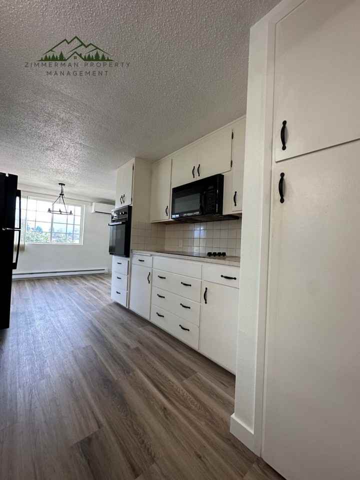 32515 Coburg Bottom Loop Rd - Photo 7 of 22