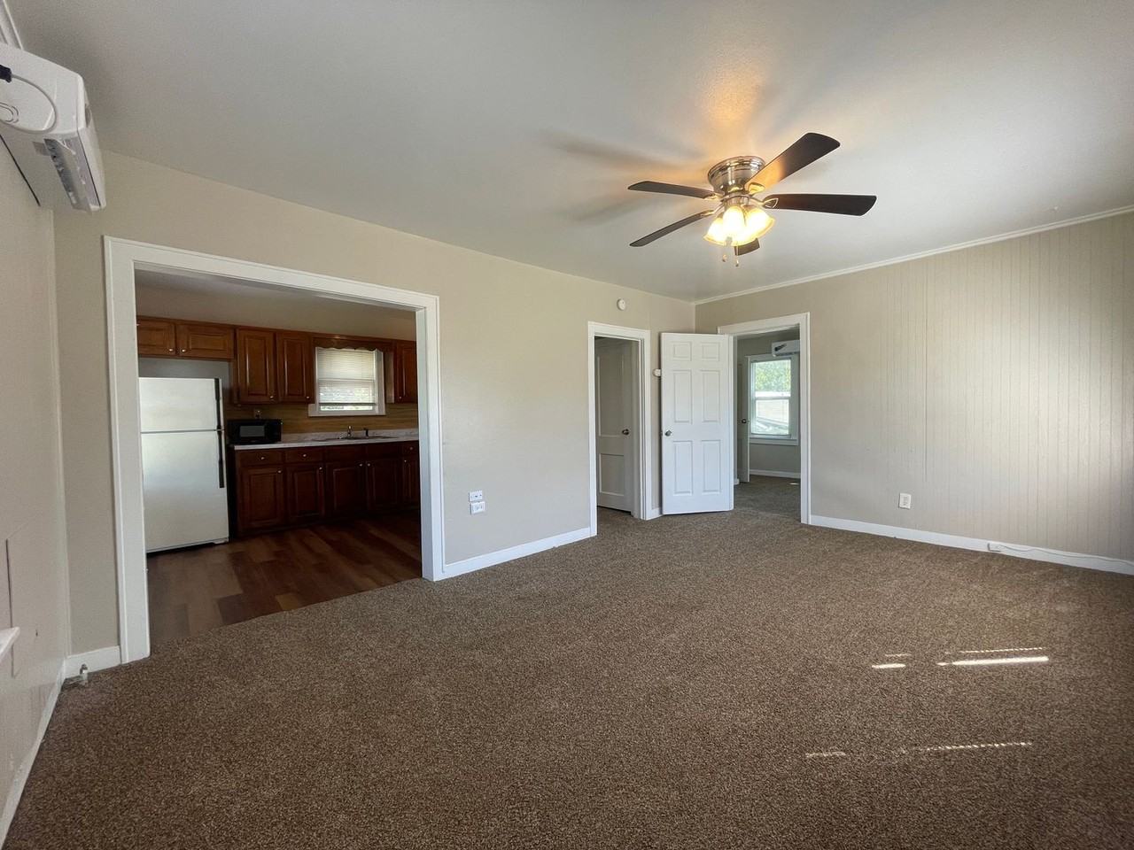 5210 Barbara Rd - Photo 3 of 11