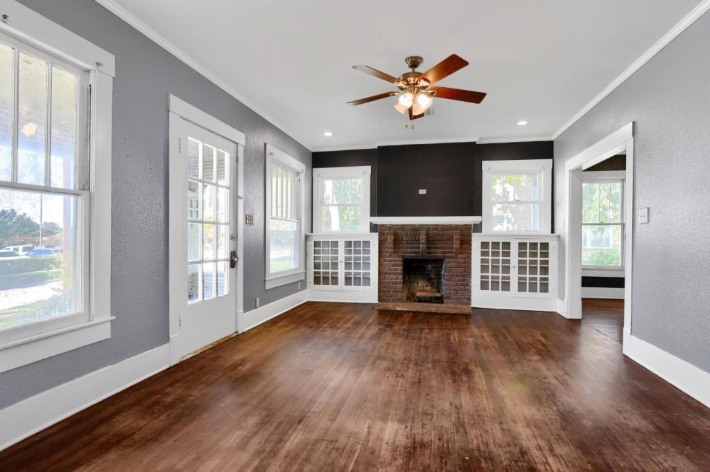 201 N Highland Ave - Photo 4 of 19