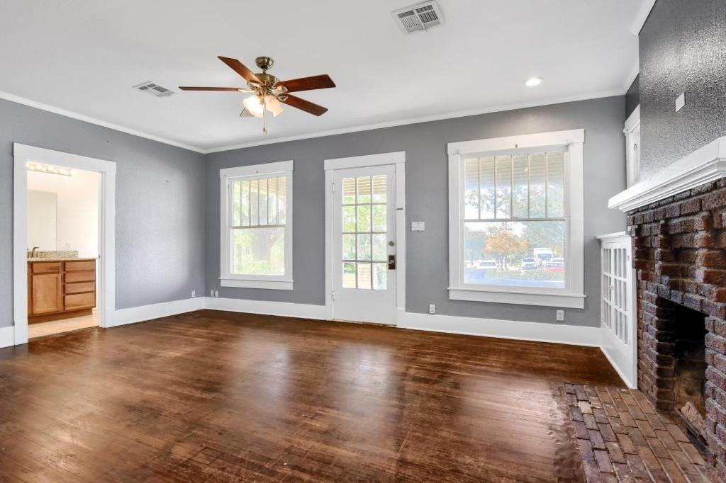 201 N Highland Ave - Photo 5 of 19