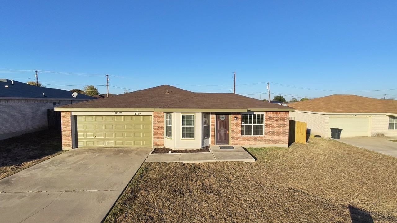 4105 Matt Ct - Photo 2 of 27