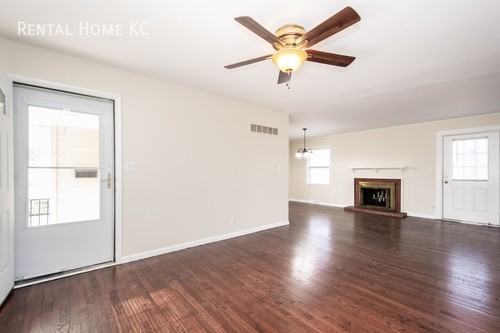 9511 Grandview St - Photo 3 of 27