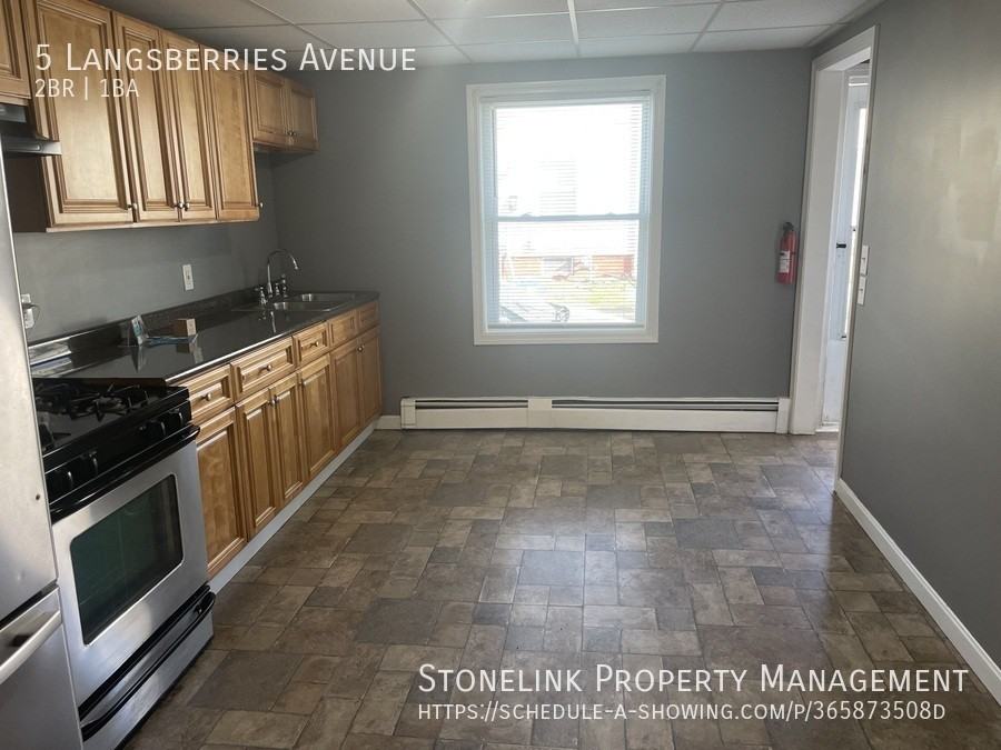 5 Langsberries Ave - Photo 2 of 8