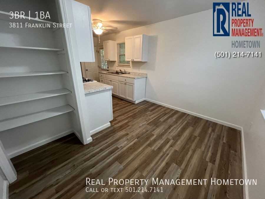 3811 Franklin St - Photo 2 of 14