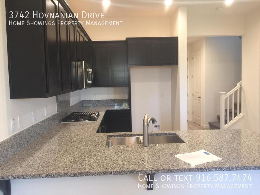 3742 Hovnanian Dr - Photo 3 of 6