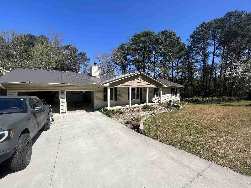 580 Woodington Rd - Photo 3 of 24