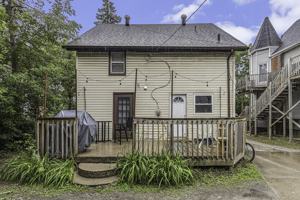 featured image of 1019 Packard St