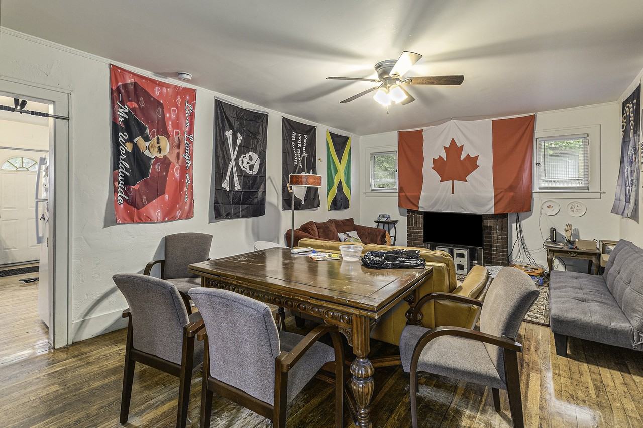 1019 Packard St - Photo 3 of 21