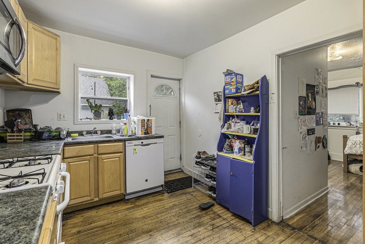 1019 Packard St - Photo 5 of 21