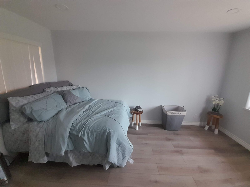 2304 E Virginia Ave - Photo 3 of 6