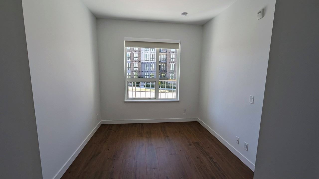 645 Como Lake Avenue #205 - Photo 5 of 17