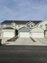 895 e pacific dr - Photo 1 of 1