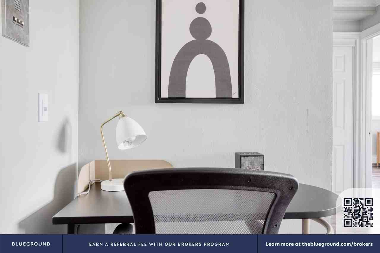 30 Iroquois Street - Photo 4 of 20