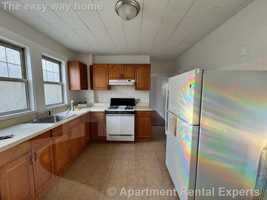 featured image of 74 Newbury St #2