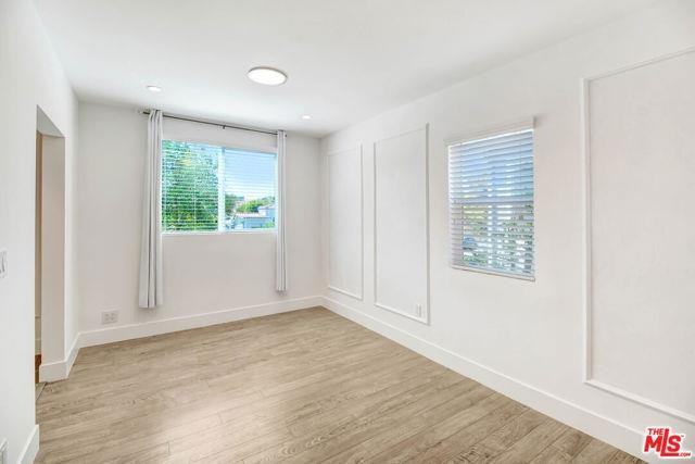 1924 Prosser Ave - Photo 2 of 8