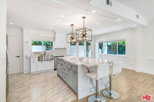 1924 Prosser Ave - Photo 3 of 8