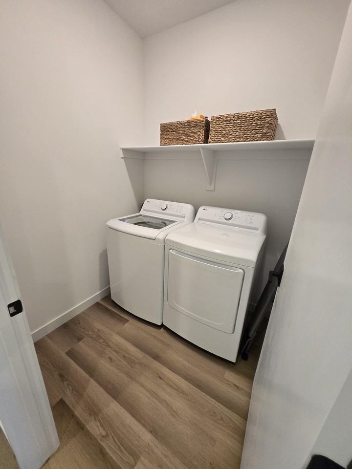 N 104th Dr - Photo 5 of 16