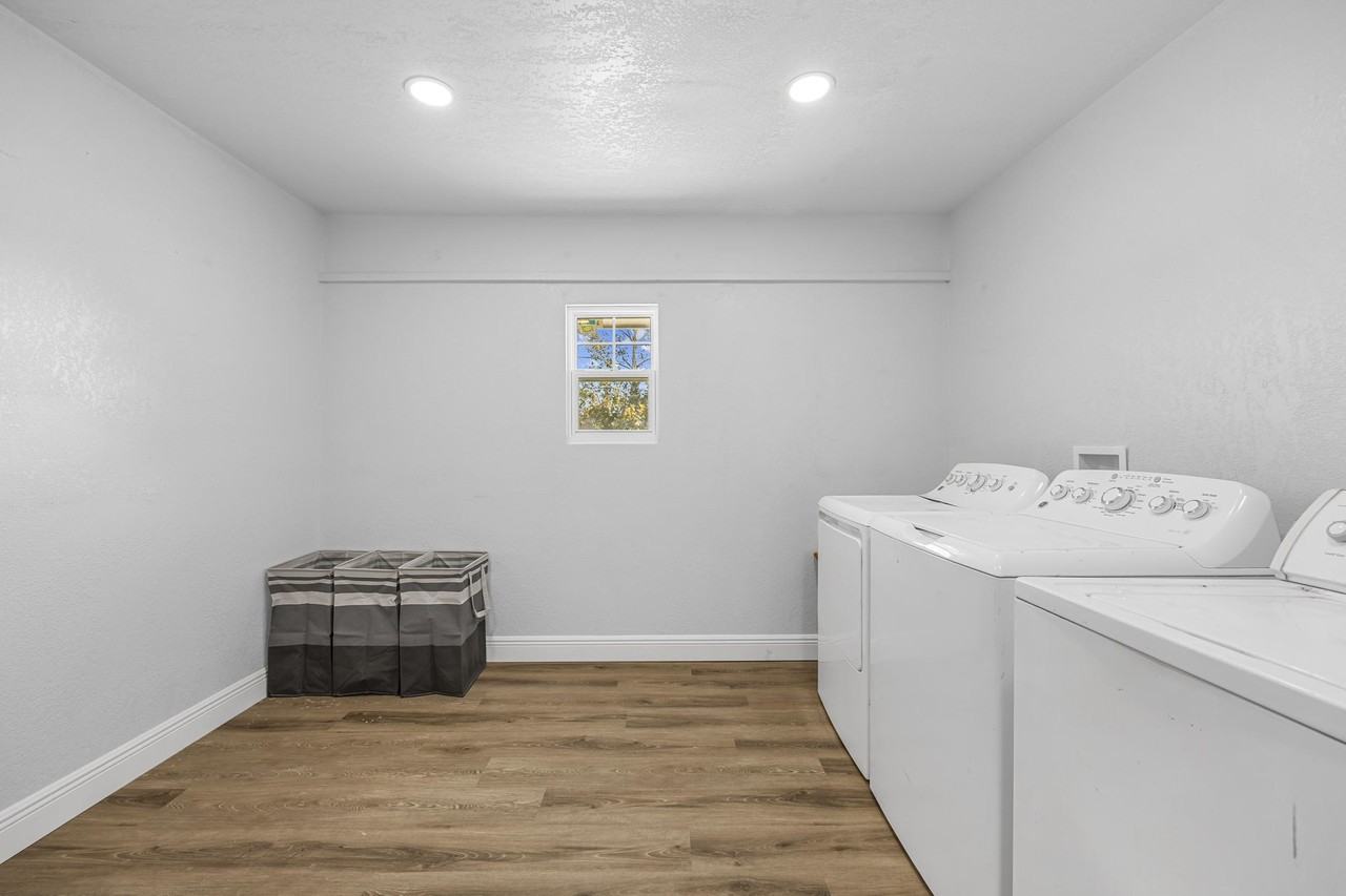 Bridle Ln - Photo 7 of 9