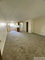 featured image of 4 Brattle Dr #6