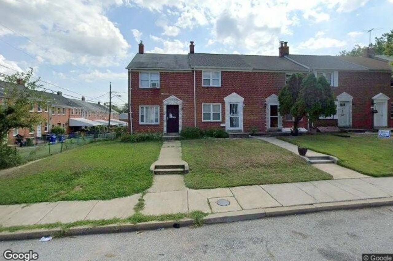 1011 Cameron Rd - Photo 2 of 16