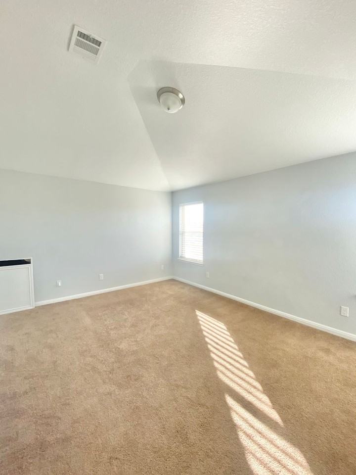 2020 Hat Bender Loop - Photo 4 of 18