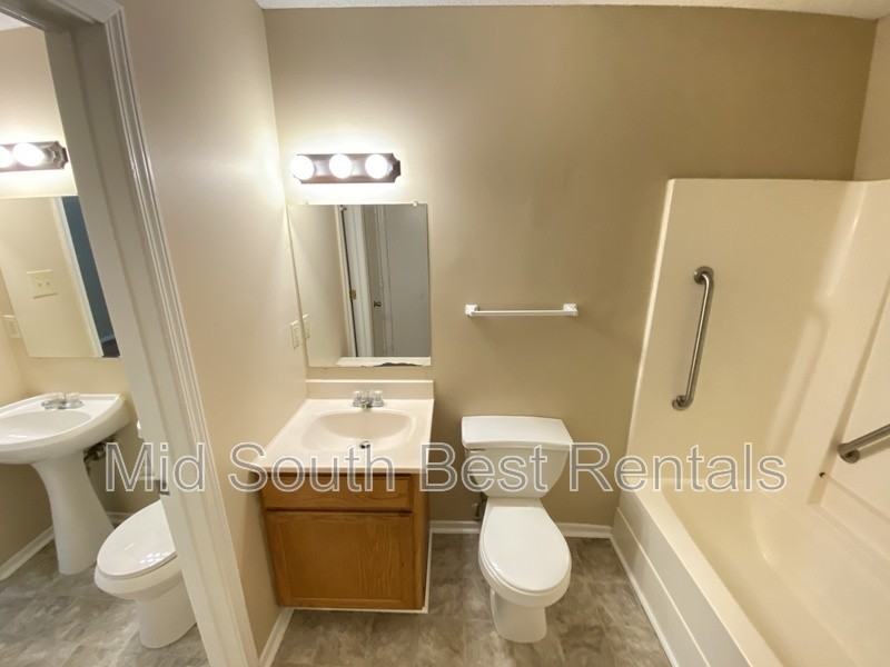 3763 Wyndance Cir - Photo 6 of 7