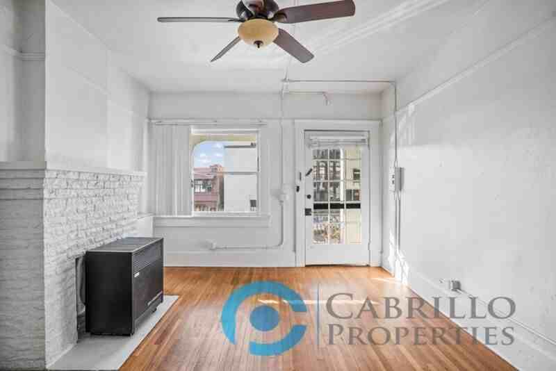 2259 4th Avenue - Photo 4 of 17