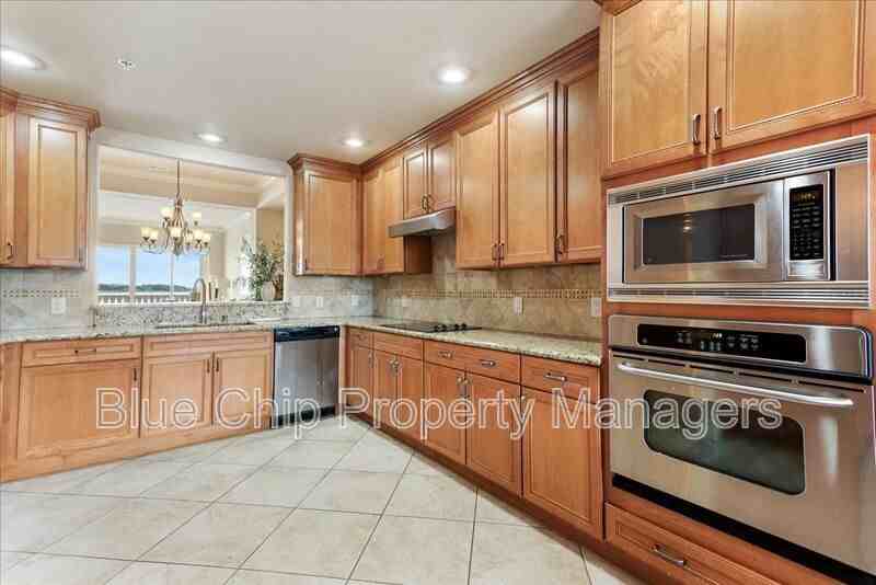 8749 The Esplanade #2 - Photo 7 of 29